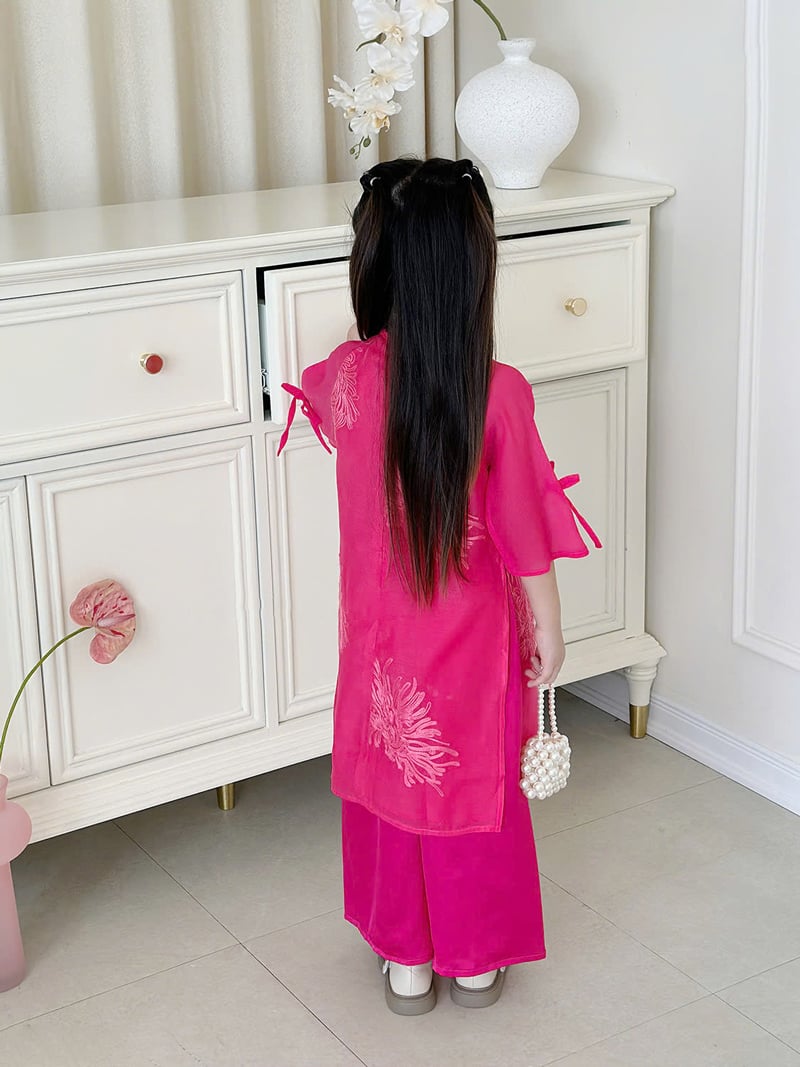 Áo dài bé gái tơ đính nơ