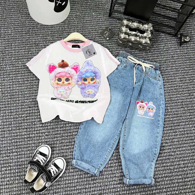 Bộ jean baggy bé gái cặp đôi Baby Three