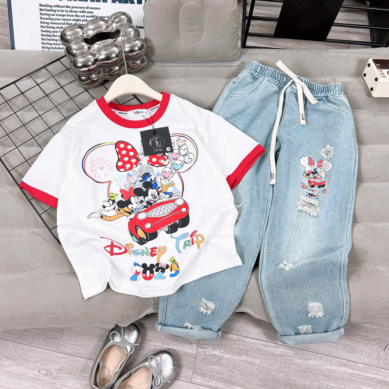 Bộ jean baggy bé gái Mickey Disney