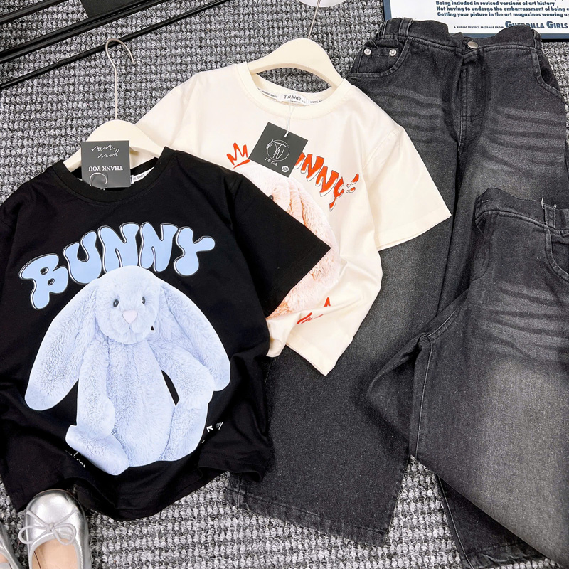 Bộ jean dài bé gái thỏ Bunny