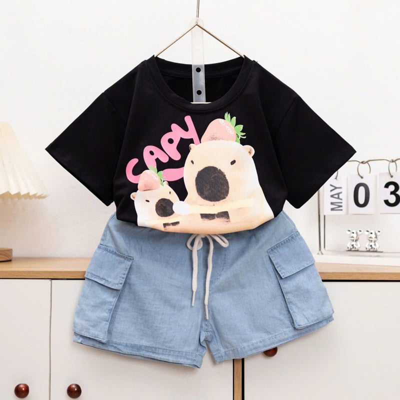 Bộ jean bé gái túi hộp Capybara