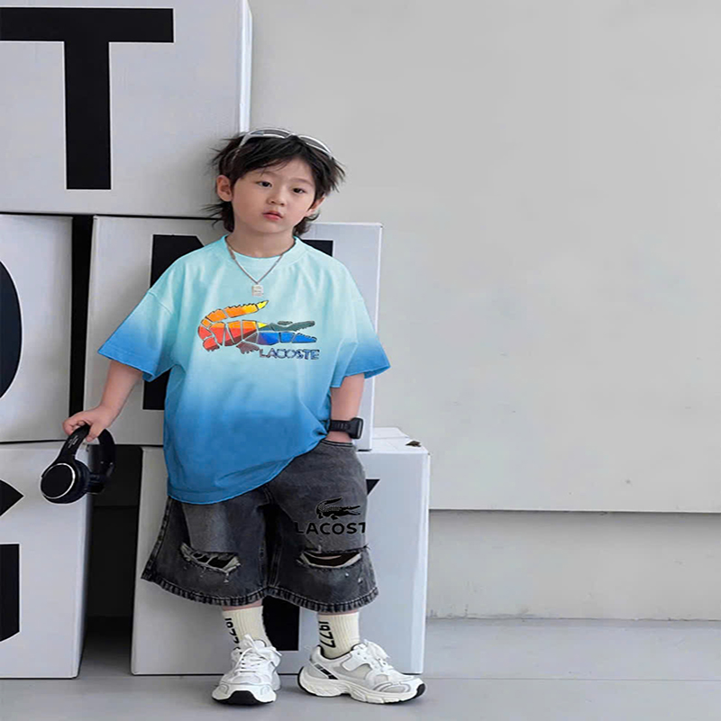 Bộ jean bé trai loang cá sấu