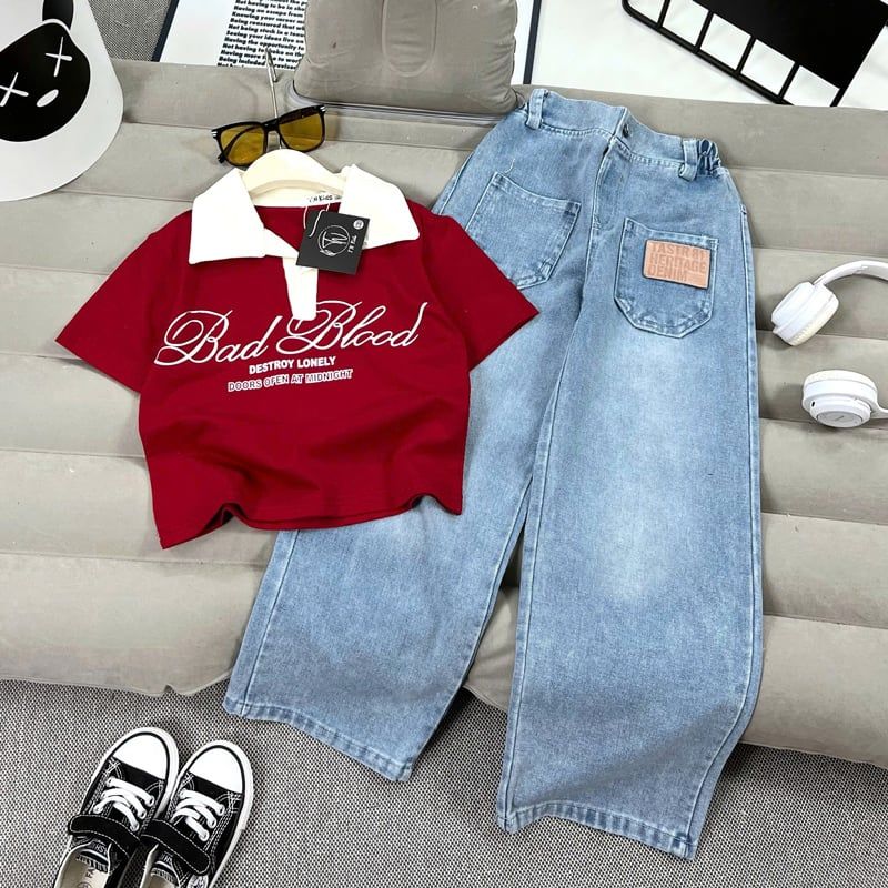 Bộ Jean cổ trụ bé gái chữ Bad
