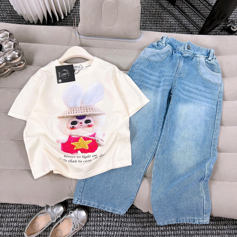 Bộ jean dài bé gái Baby Three nón