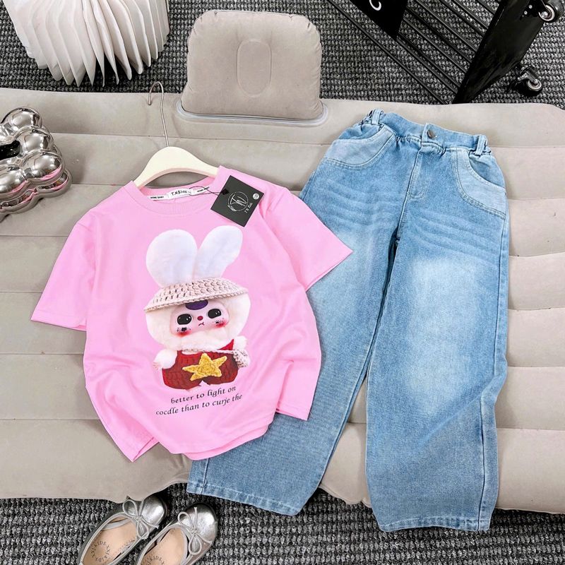Bộ jean dài bé gái Baby Three nón
