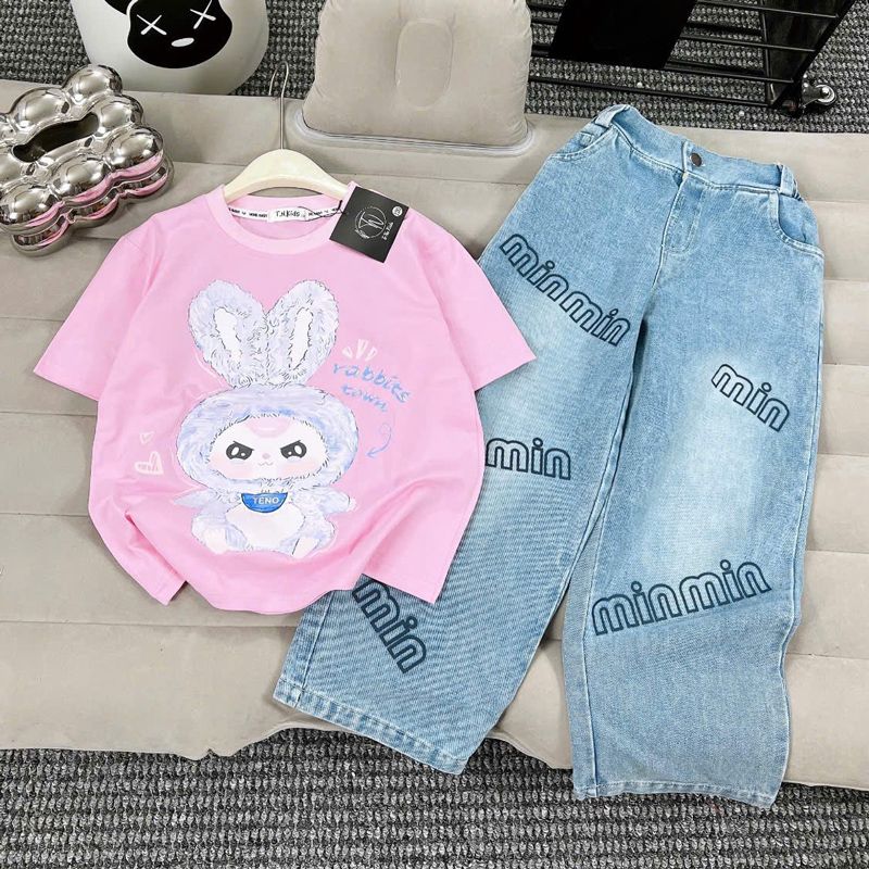 Bộ jean dài bé gái Baby Three Rabbits Town