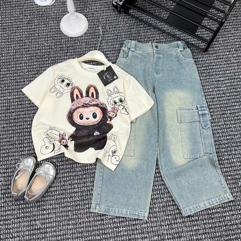 Bộ jean dài bé gái Labubu túi hộp