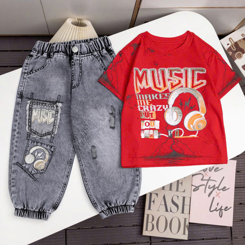 Bộ jean jogger bé trai Music