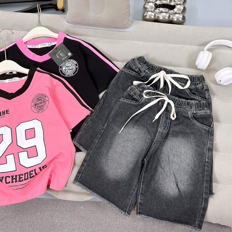 Bộ jean ngố bé gái số 29