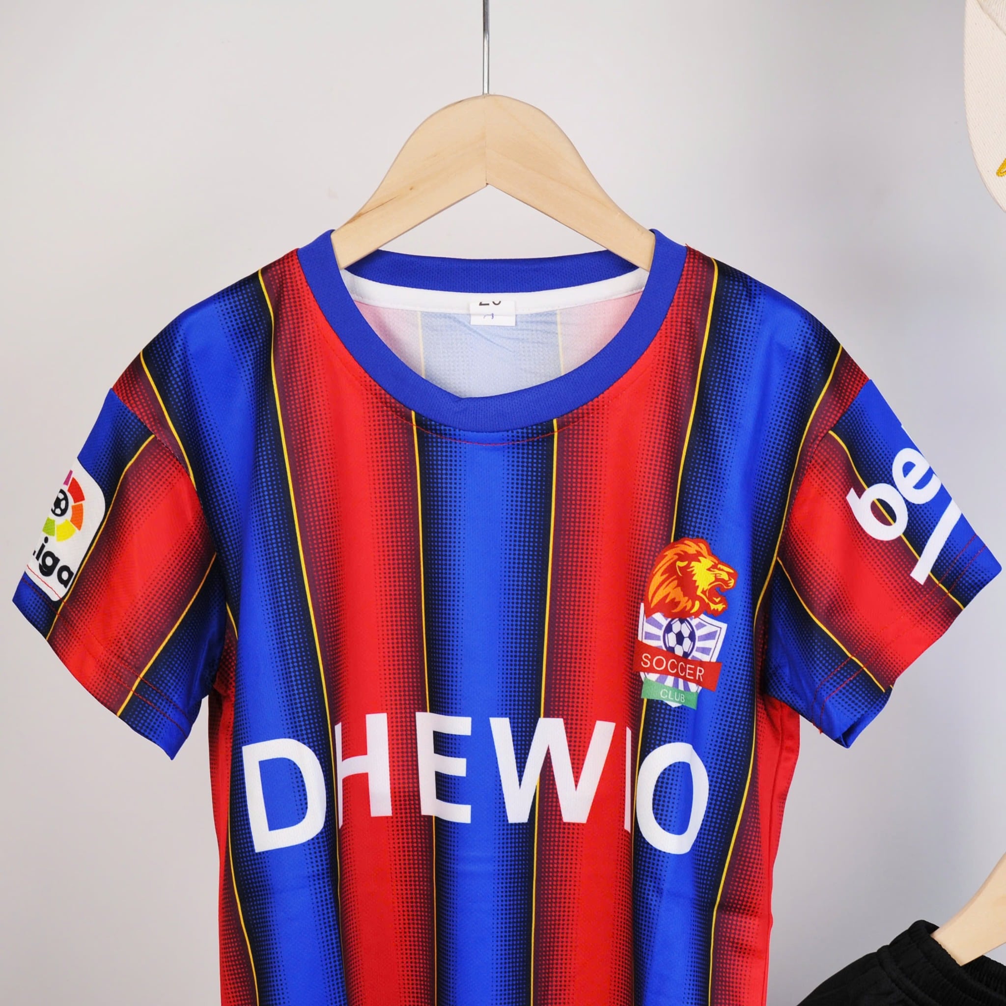 Bộ thể thao bé trai Dheiwo