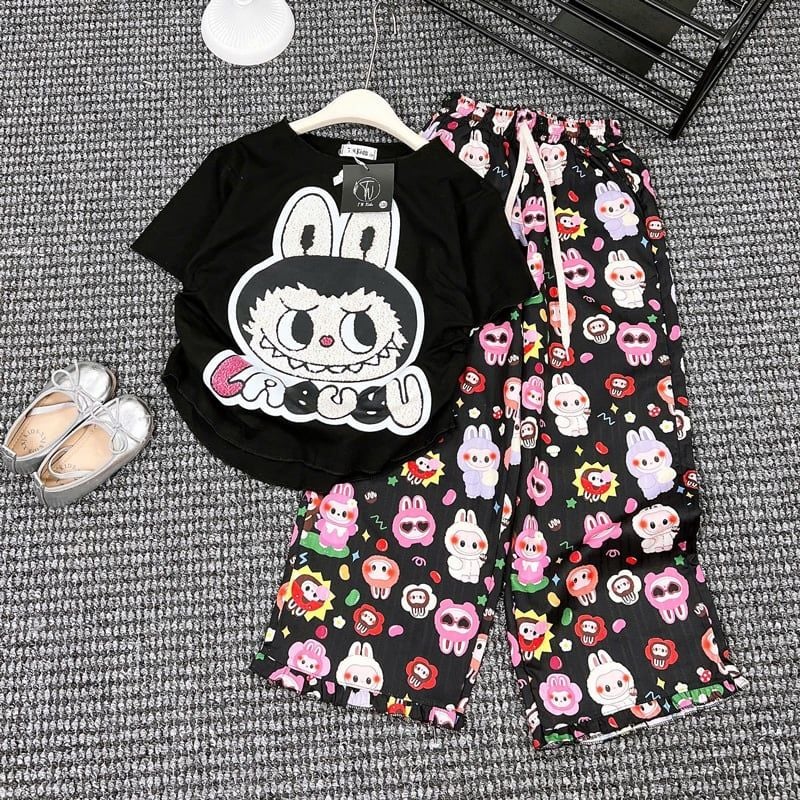 Bộ thun bé gái Labubu dài dây rút