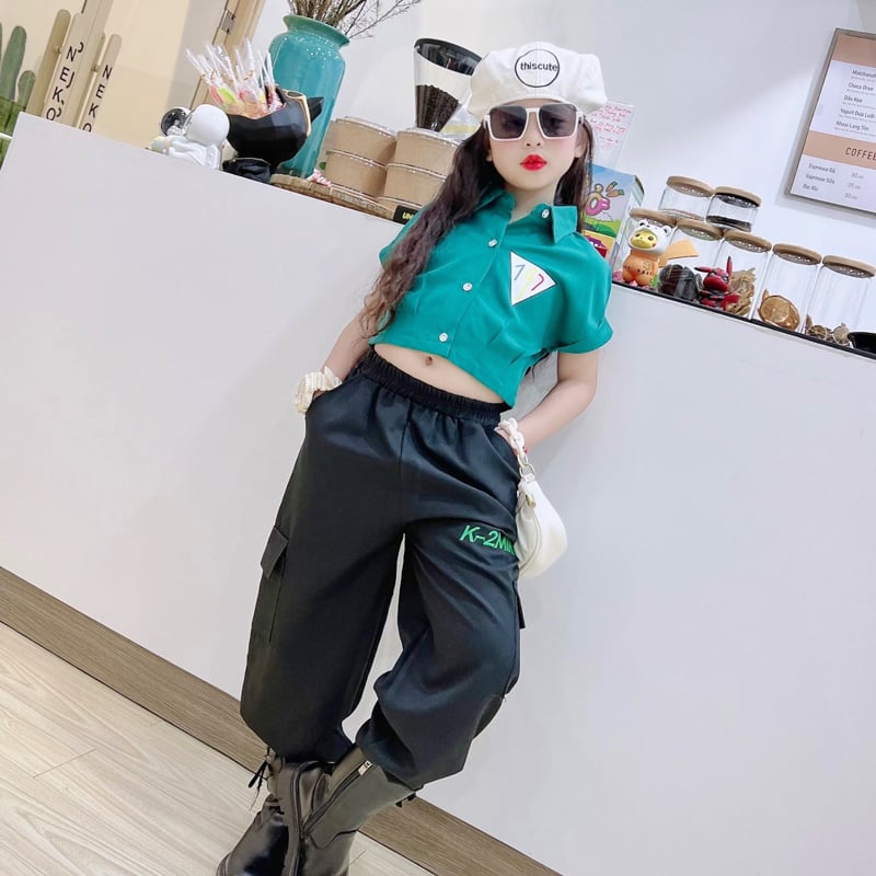 Bộ bé gái jogger sơ mi 197