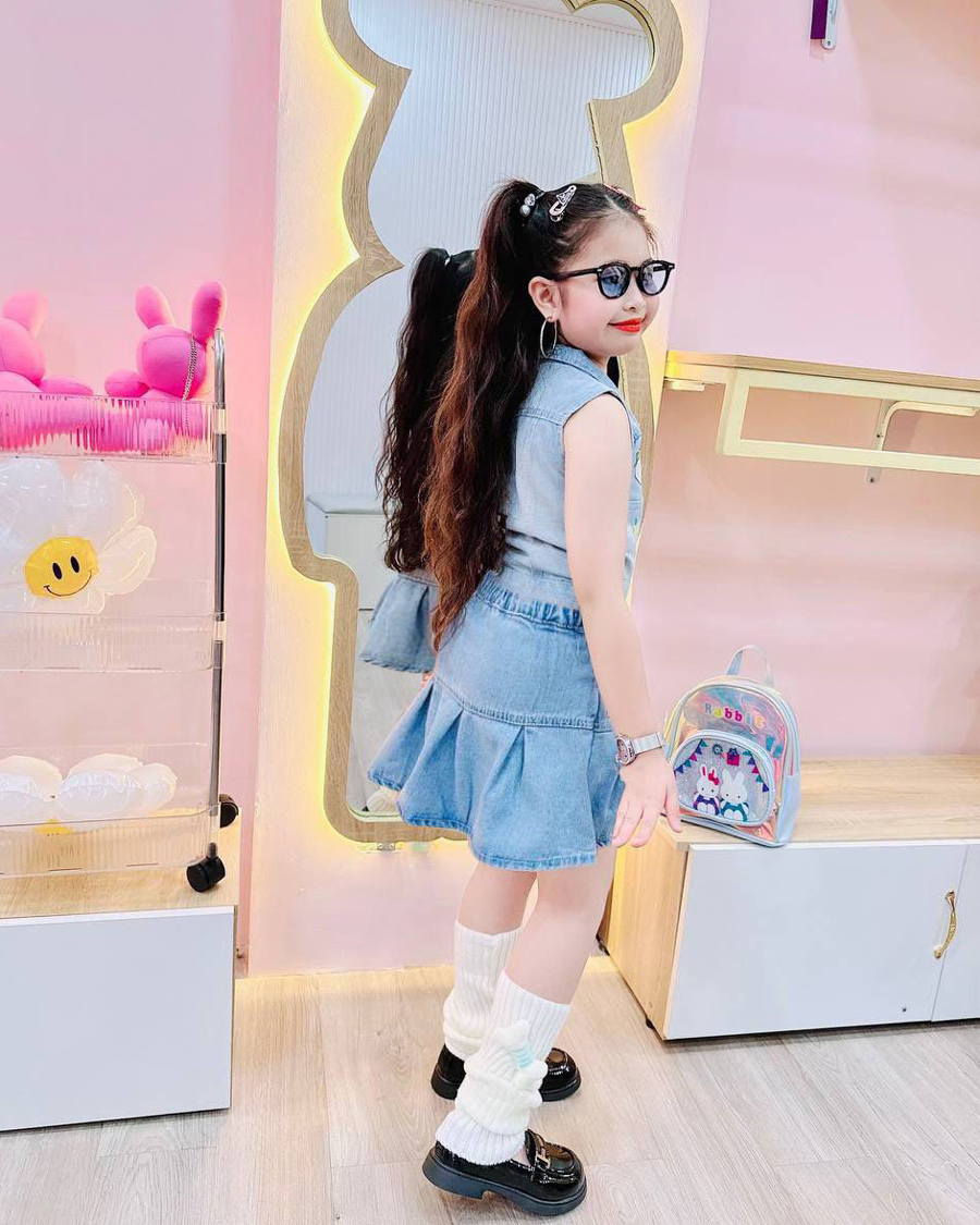 Bộ sát nách jean Mickey