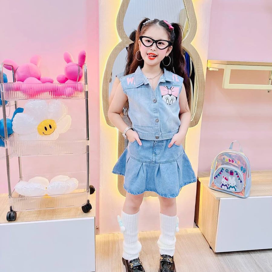 Bộ sát nách jean Mickey
