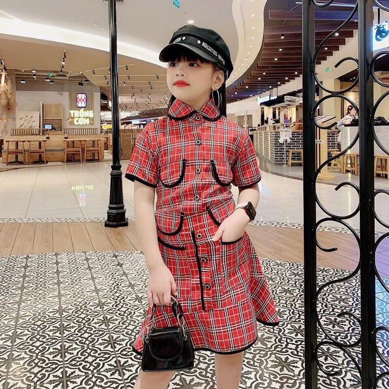 Bộ váy Burberry bé gái