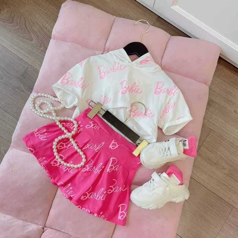 Bộ váy nón Barbie