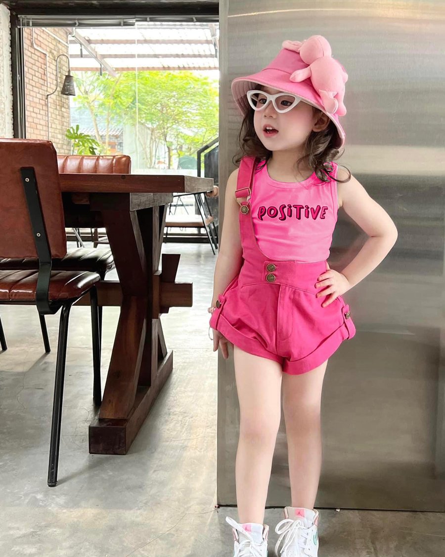 Bộ yếm đùi Positive