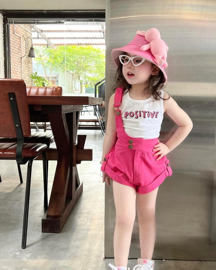 Bộ yếm đùi Positive