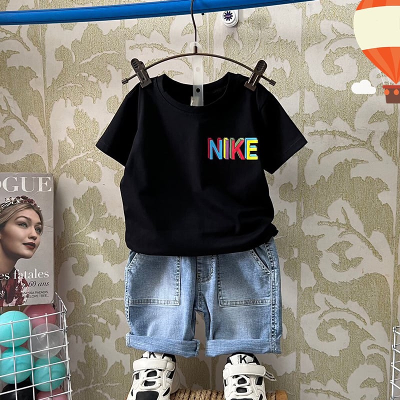 Bộ jean bé trai chữ Nike