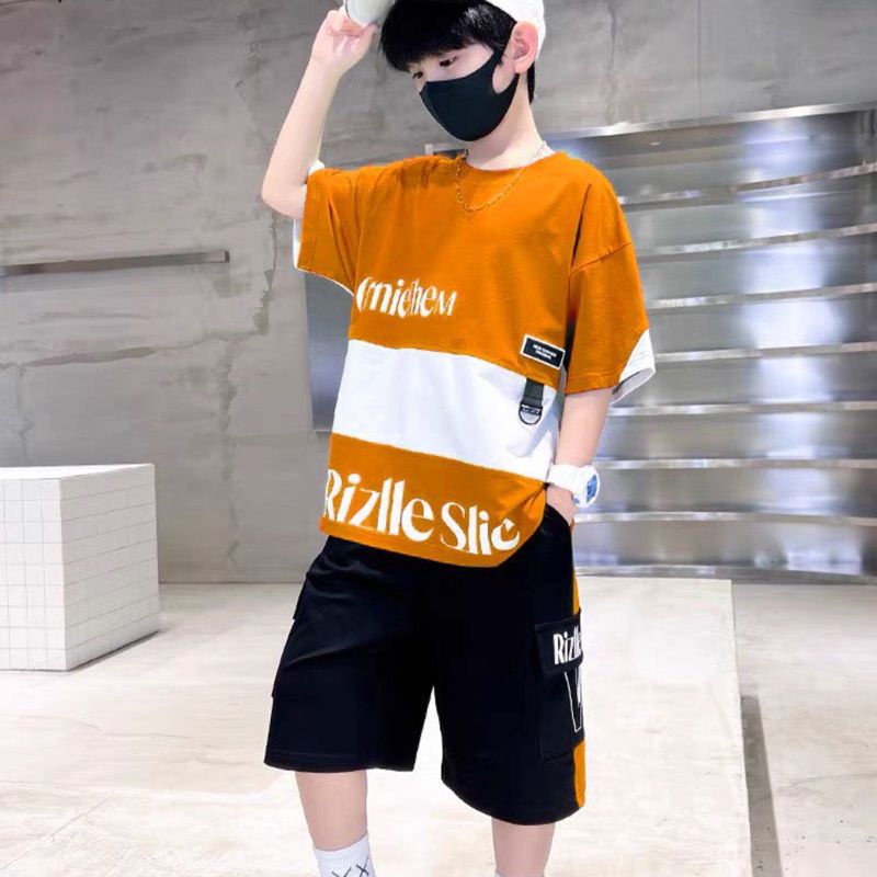 Bộ thun bé trai phối vải chữ W
