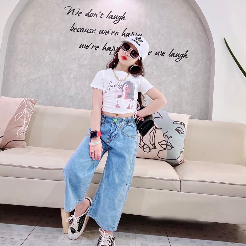 Quần jean bé gái 9 tấc ống rộng