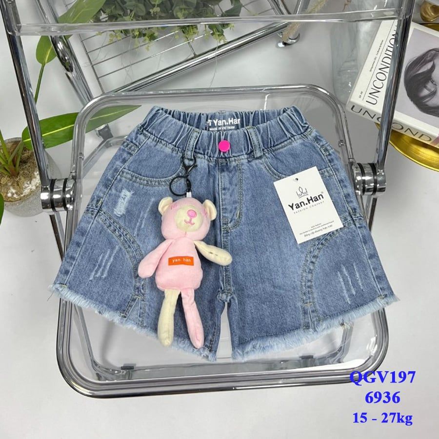 Quần short jean gấu hồng 6936