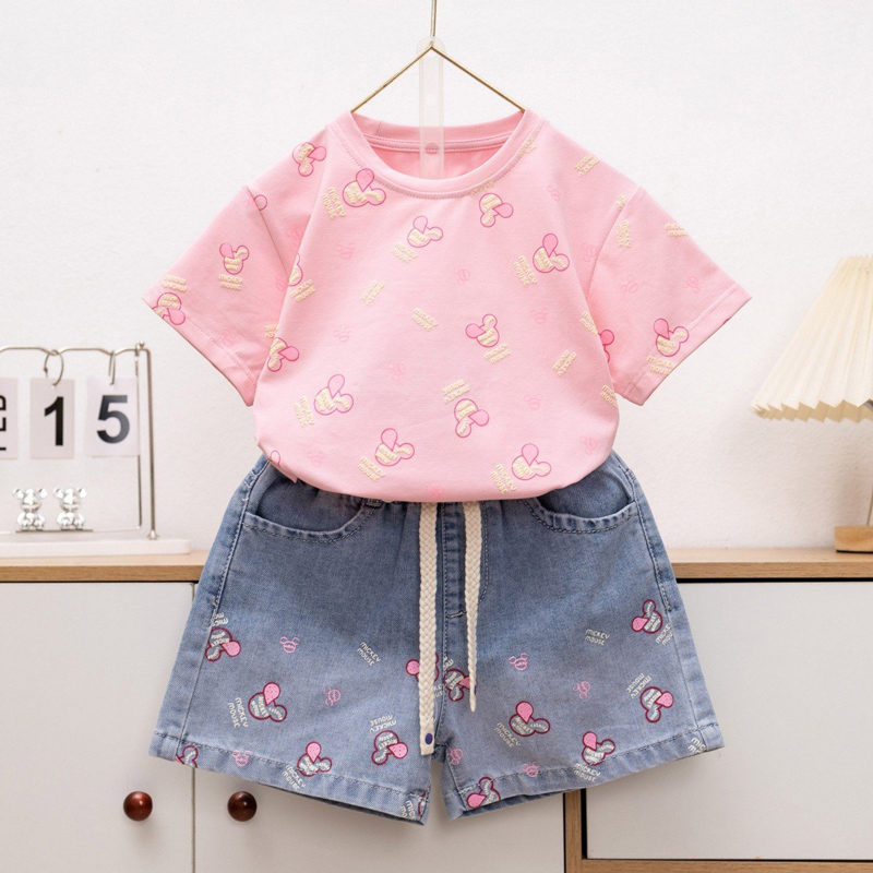 Bộ jean bé gái đầu Mickey