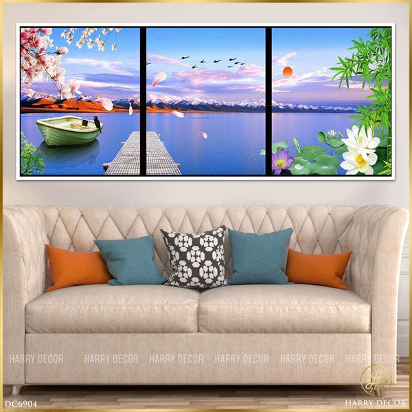  Tranh Xuồng Nhỏ Bên Sông Nhánh Hoa Đào DC6904 