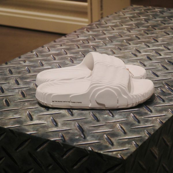  Dép Adilette 22 