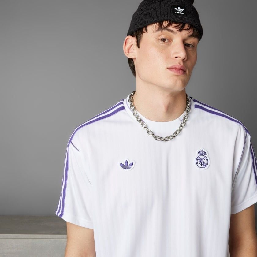 Áo Thun Đấu Unisex Real Madrid Terrace Icons