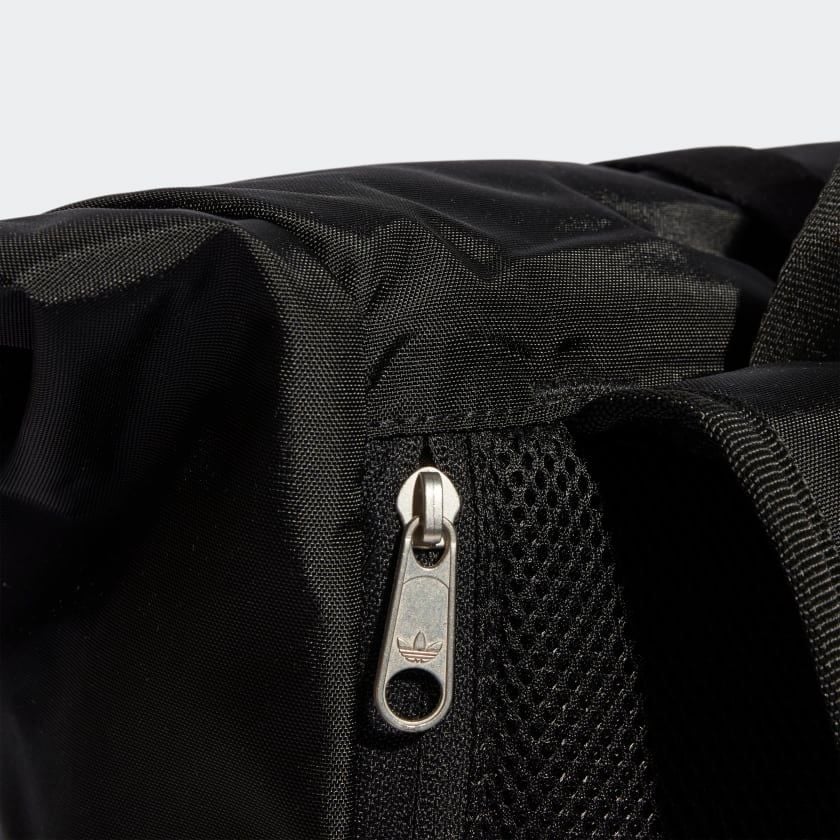 Ba Lô Nắp Cuộn Premium Essentials