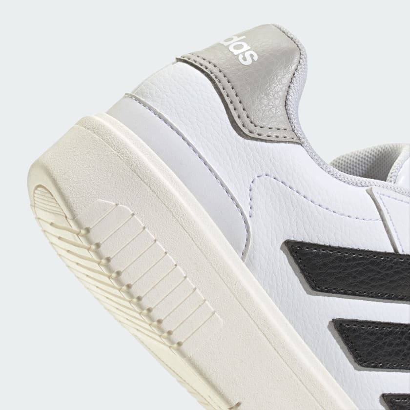 Giày thể thao Nữ COURTBLOCK BOLD