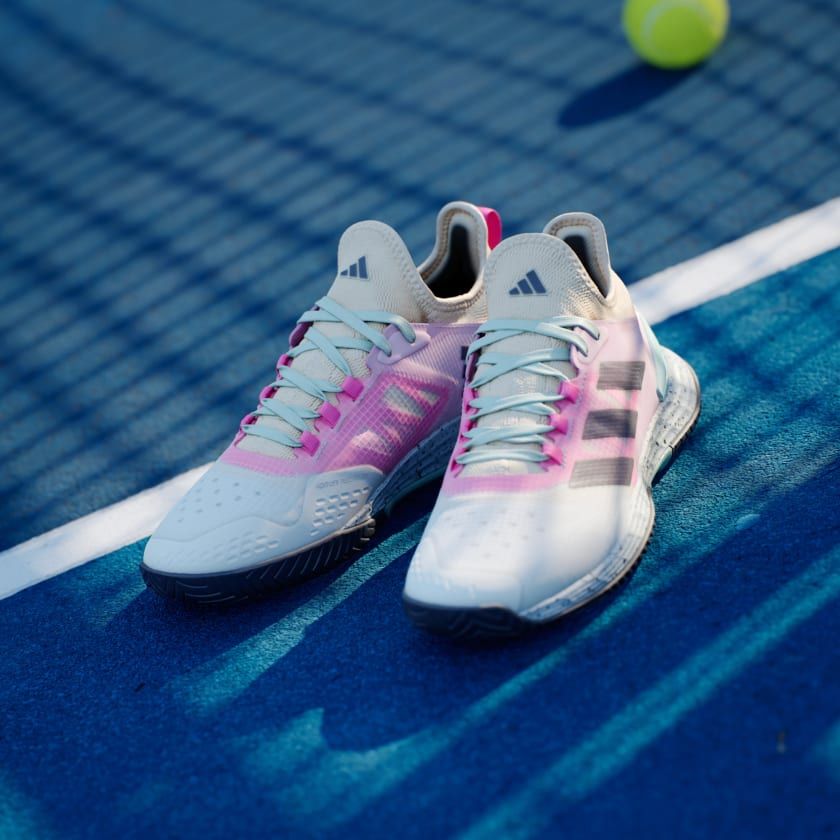 Giày Tennis Adidas Adizero Ubersonic 4 – Lựa Chọn Lý Tưởng Cho Người Yêu Thích Tốc Độ Hinh anh 2: Giay Tennis Adidas Adizero Ubersonic 4 – Lua Chon Ly Tuong Cho Nguoi Yeu Thich Toc Do