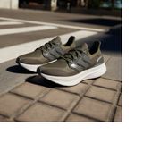 Giày chạy bộ Nam ULTRABOOST 5