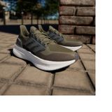 Giày chạy bộ Nam ULTRABOOST 5