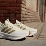 Giày chạy bộ Nữ ULTRABOOST 5 W