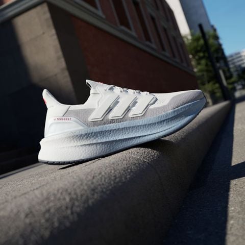  Giày chạy bộ Nam ULTRABOOST 5 