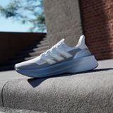 Giày chạy bộ Nam ULTRABOOST 5