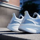 Giày chạy bộ Nữ ULTRABOOST 5X W