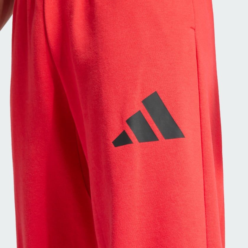 Quần dài nam nỉ adidas Essentials Logo 3 sọc
