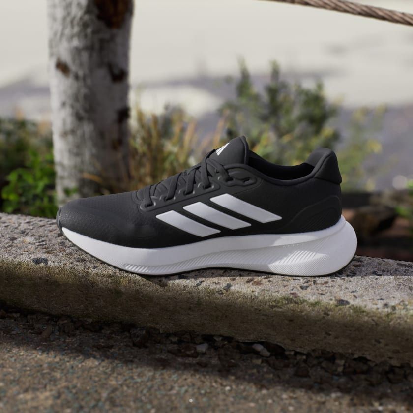 Giày chạy bộ Nữ RUNFALCON 5 W