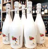 Moscato Cavatina Strawberry 7.5% 75cl