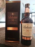 Ballantine's 30YO 70cl (B)