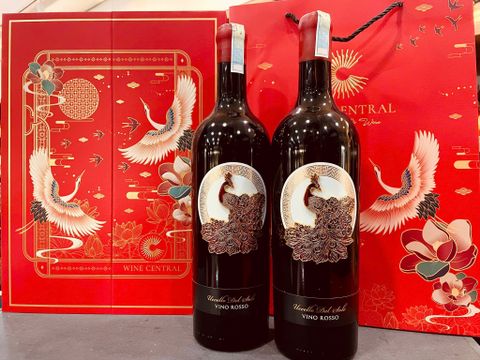 Uccello Del Sole Red Peacock 15% 6*75cl