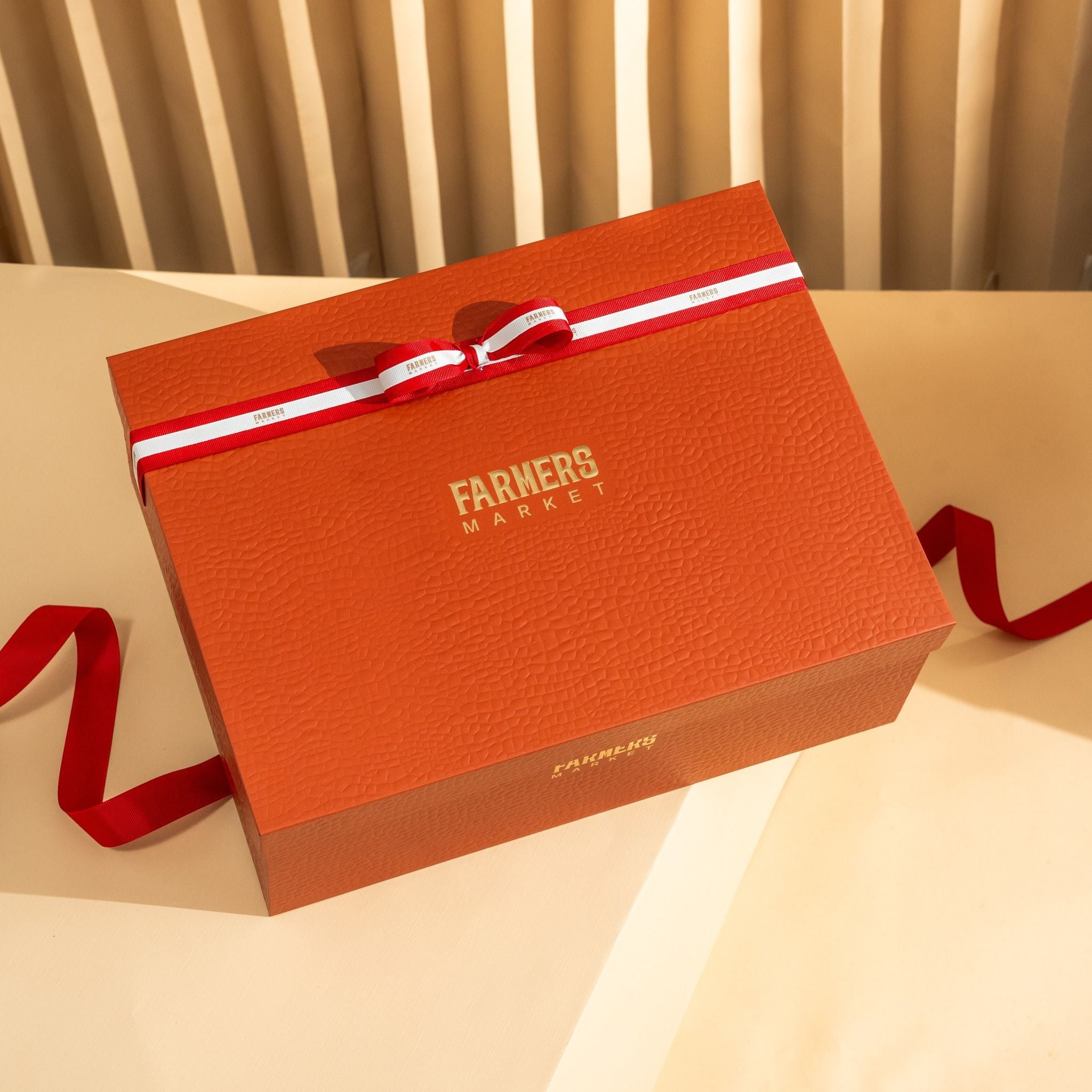  Hộp Quà Rượu Vang Đỏ và Tổ Yến Tone Nâu Tinh Tế - GIAO HÀNG TOÀN QUỐC 