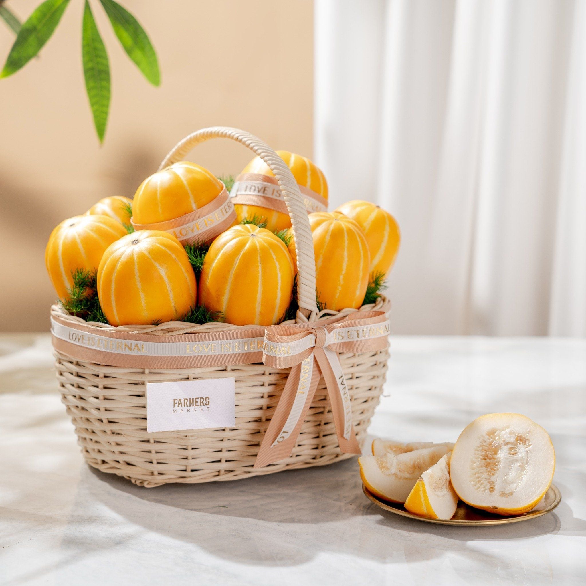  Giỏ Quà Dưa Lê Hoàng Kim Hàn Quốc Thanh Lịch - GIAO NỘI THÀNH TPHCM 