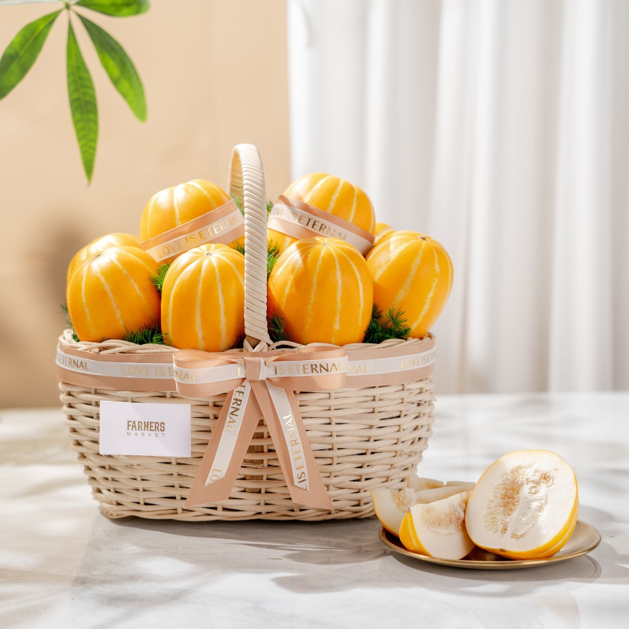  Giỏ Quà Dưa Lê Hoàng Kim Hàn Quốc Thanh Lịch - GIAO NỘI THÀNH TPHCM 