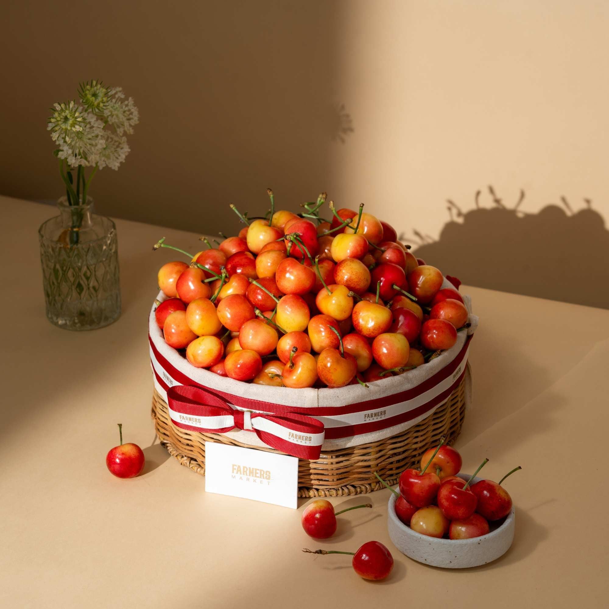  Giỏ Quà Cherry Vàng Cao Cấp - GIAO HÀNG NỘI THÀNH HCM 