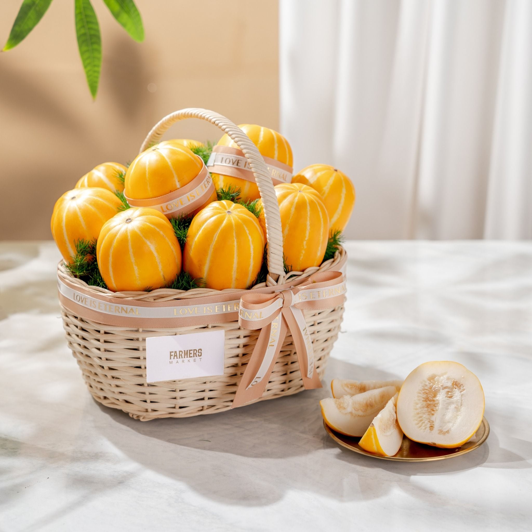  Giỏ Quà Dưa Lê Hoàng Kim Hàn Quốc Thanh Lịch - GIAO NỘI THÀNH TPHCM 