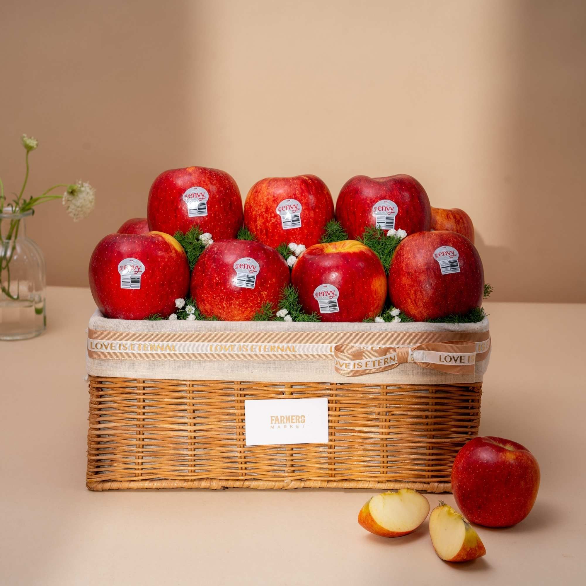  Giỏ quà Táo Envy thanh lịch - GIAO NỘI THÀNH TPHCM 